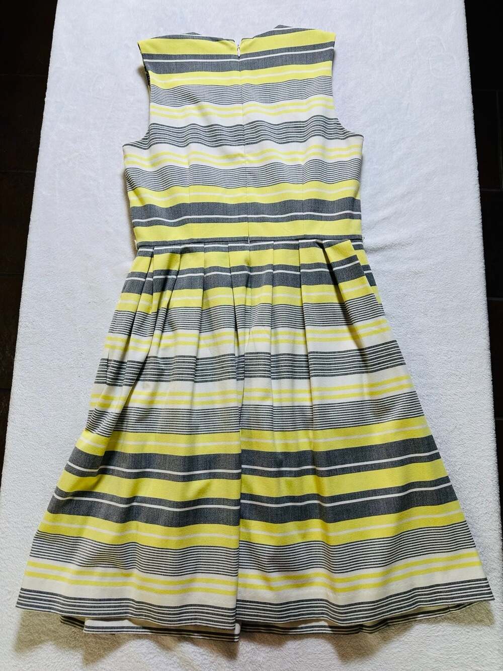 Calvin Klein Sleeveless Yellow and Gray Striped Pleated Fit and Flare Dress - Picture 4 of 4